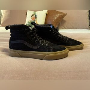 Mens Vans Size 8 Skate Hi EUC